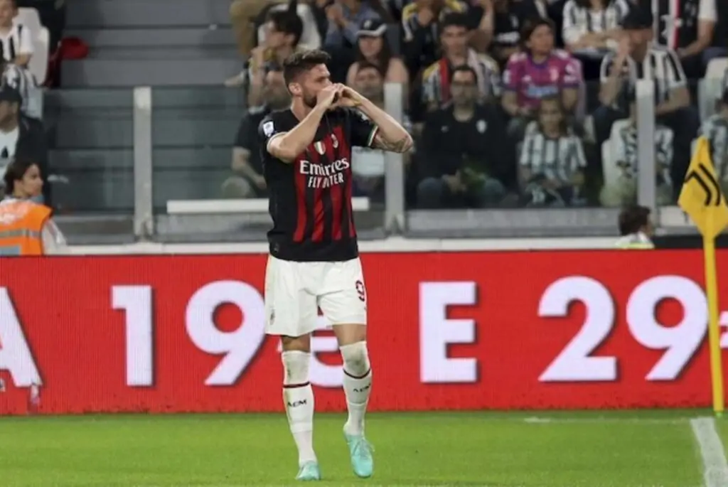 Màn ăn mừng của tiền đạo AC Milan, Olivier Giroud, trong trận đấu với chủ nhà Juventus ở vòng 37 Serie A 2022/2023