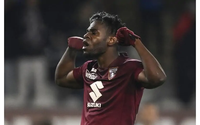 Serie A 2023/2024: Pha ăn mừng bàn thắng của cầu thủ Torino Duvan Zapata trong trận Torino vs Atalanta tuần 14